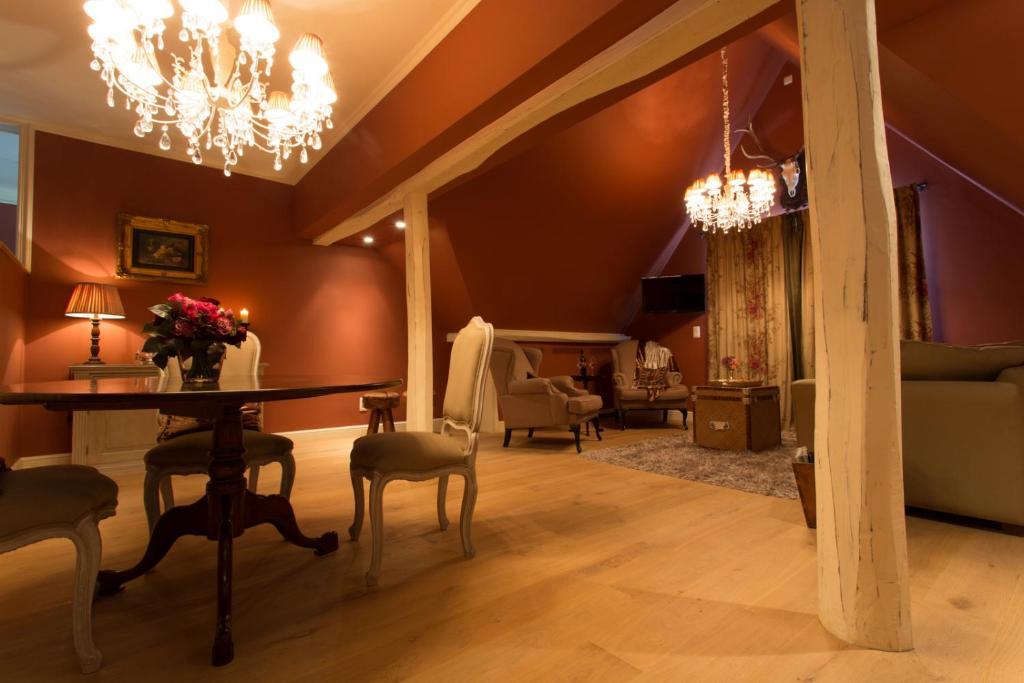 B&B Villa Reynaert Opoeteren Habitación foto
